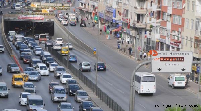 Antalya'daki araçların yüzde 47'si otomobil