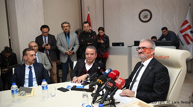 Antalya Valisi Münir Karaloğlu saat verip uyardı !