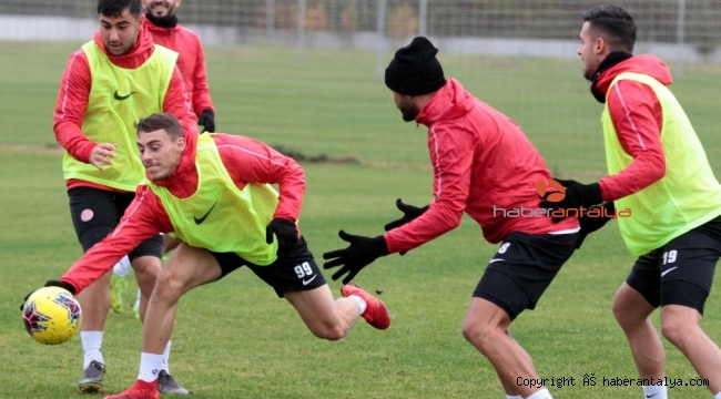 Antalyaspor Alanya'ya gitti