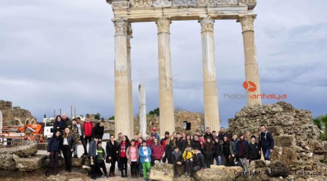 Apollon Tapınağı ilgi çekiyor