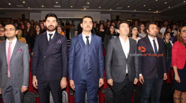 AÜ'de 'Çocuk Hakları' paneli