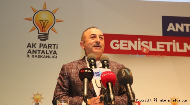 Bakan Çavuşoğlu'ndan Somali'deki terör saldırısına ilişkin açıklama