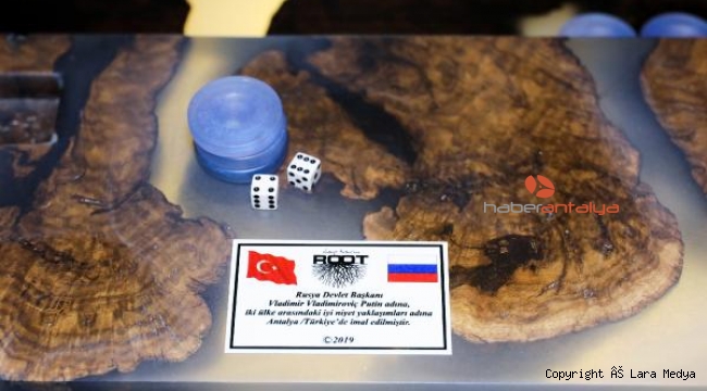Dev tavla Putin'e hediye edilecek