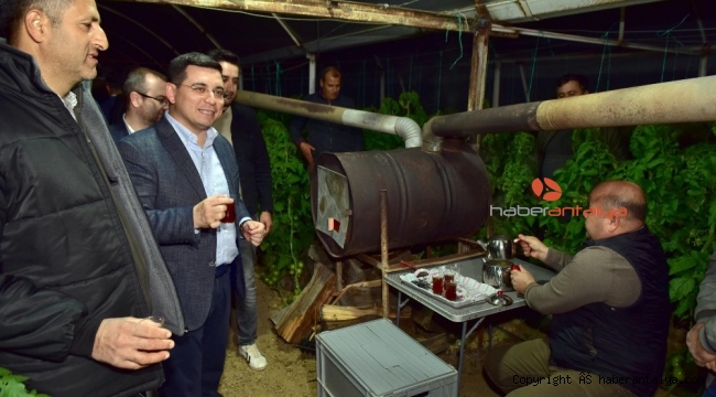 Başkan Tütüncü üreticilerle zirai don nöbetinde