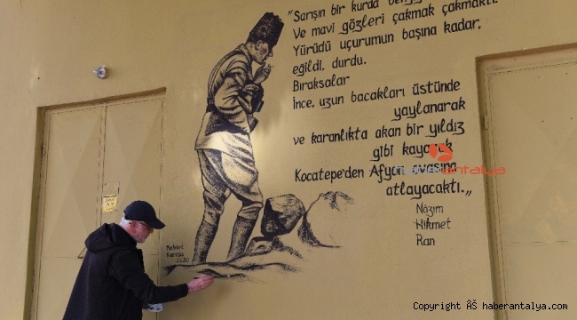 Nazım Hikmet sanatı sokağa taşıdı