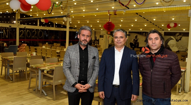 Ücretsiz yemek için öğrenci kimliği yeterli olacak