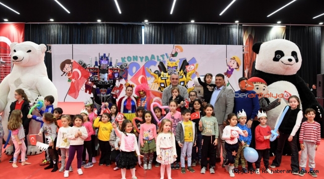 Konyaaltı Çocuk Festivaline 40 bin ziyaretçi