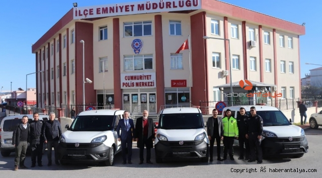 Manavgat emniyetine 3 yeni araç