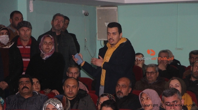 Manavgat'ta boşaltılan okulda veli ve öğrencilerin isteği oldu