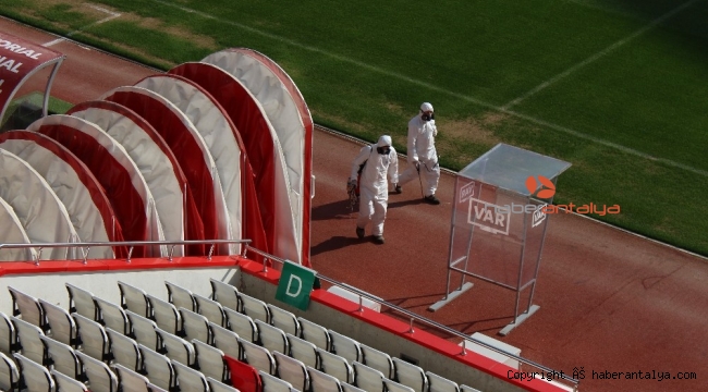 Antalya Stadyumu dezenfekte edildi