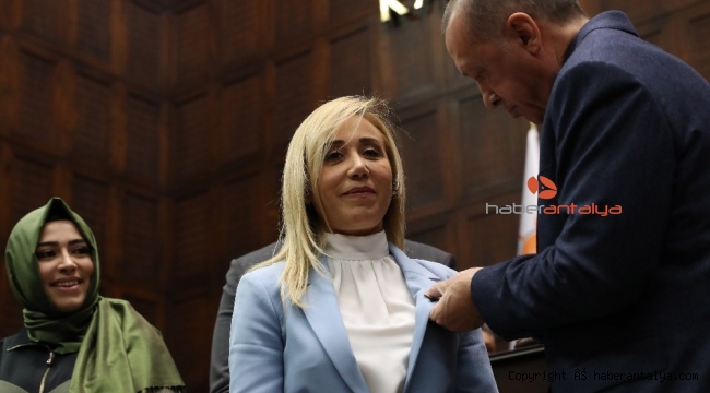 Tuba Vural Çokal AK Parti'ye geçti