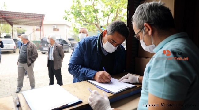Alanya Belediyesinden kırsal mahallere 50 bin maske