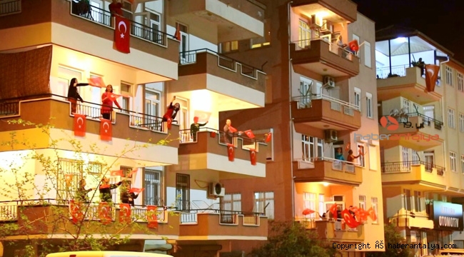 Antalya "Memleketim" şarkısıyla coştu