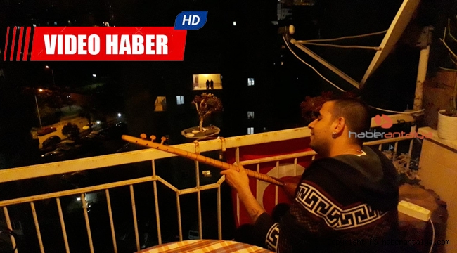Balkondan müzik resitali