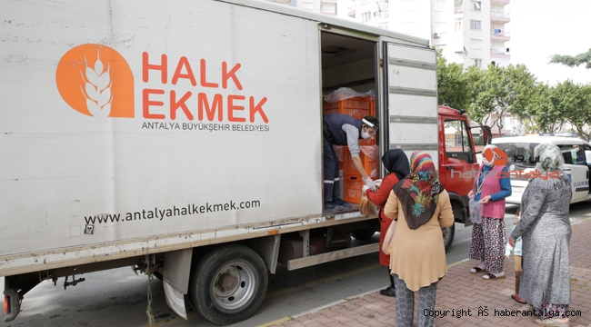 Belediyelerin ücretsiz ekmek dağıtması yasaklandı !