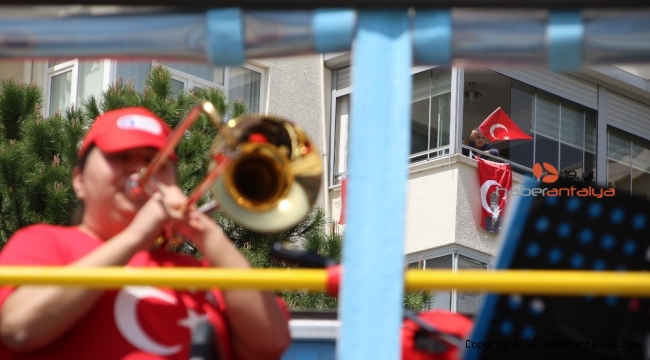 Büyükşehir'den mahalle mahalle konser