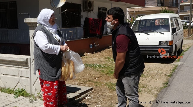 Ekmek vatandaşların ayağına geldi