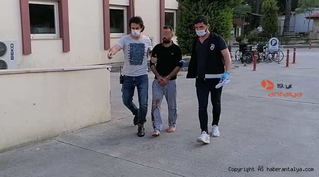 Kanlı kıyafetiyle teslim olmuştu, eşini bıçaklama sebebi pes dedirtti !