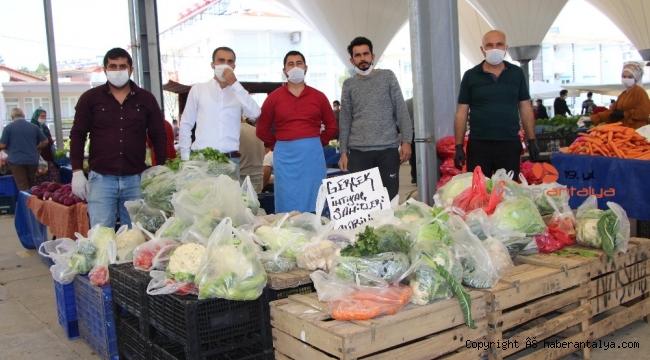 Pazarcı esnafından ihtiyaç sahiplerine sebze-meyve