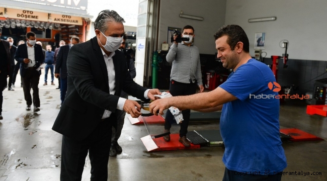 Sanayi esnafına maske