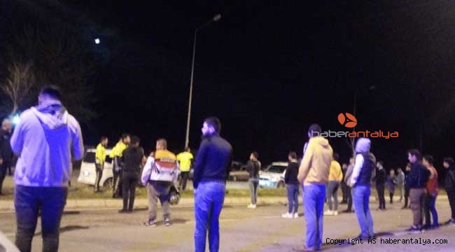 Sokakta dansöz oynatan gençlere baskın !