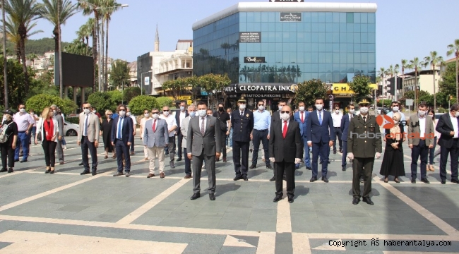 Alanya'da korona gölgesinde 19 Mayıs