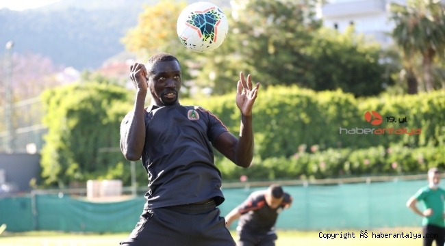Alanyaspor hazırlıklarını sürdürdü