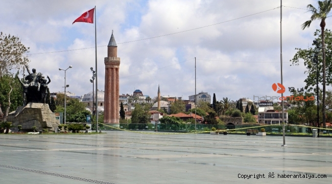 Antalya'da sessizlik hakim