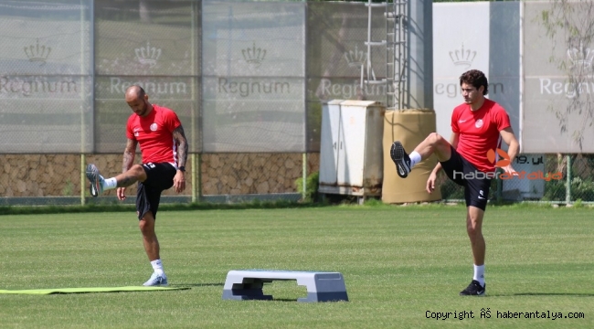 Antalyaspor çift antrenman yapacak