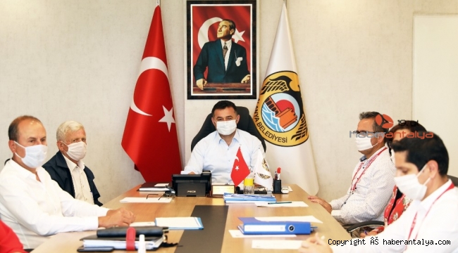 Başkan Yücel'den 19 Mayıs ve Kadir Gecesi mesajı