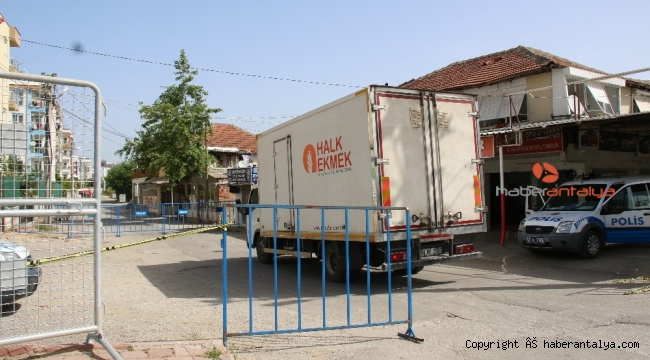 Karantina mahallelerine ekmek yardımı 