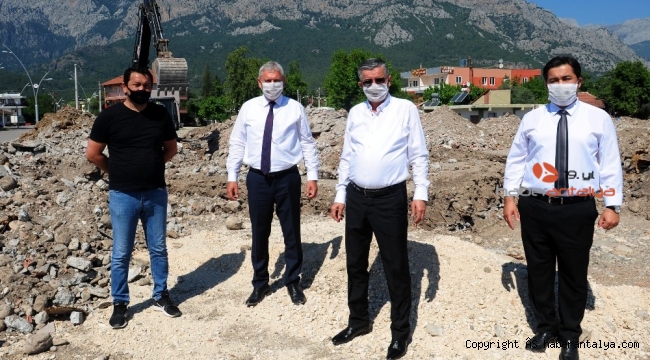 Kemer'in ilk kapalı pazar yeri Kuzdere'de