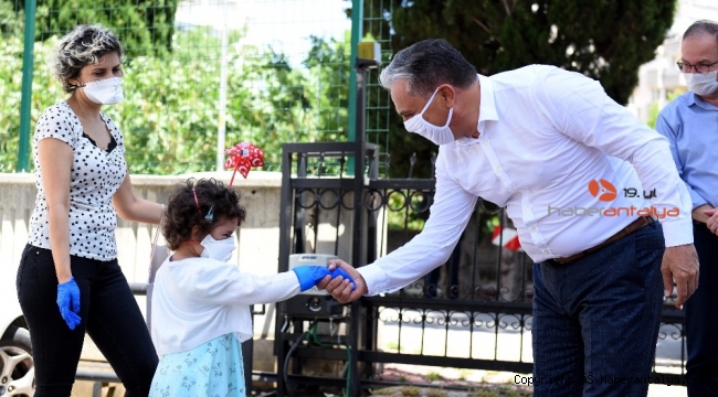 Minik Öykü'den 'donör ol' çağrısı