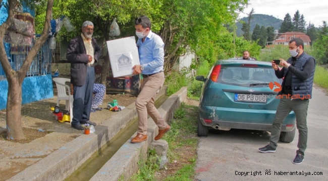 Yardım paketine sessiz teşekkür