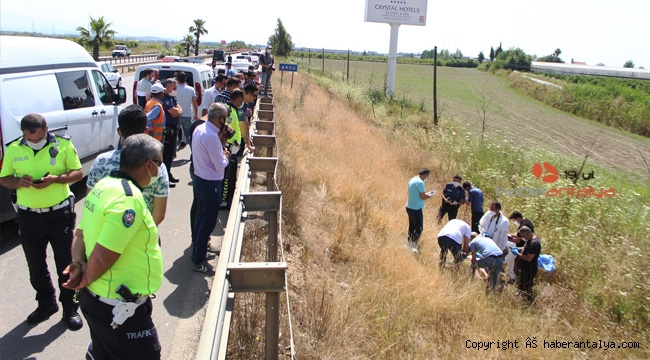Antalya’da yol kenarında şüpheli ölüm