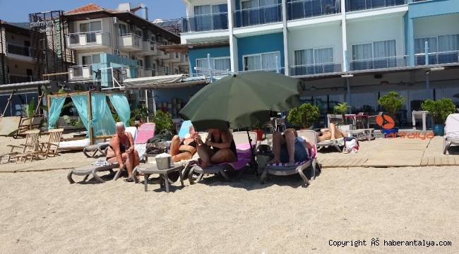 Antalya'da oteller müşteri almaya başladı. Ama bir şartları var !