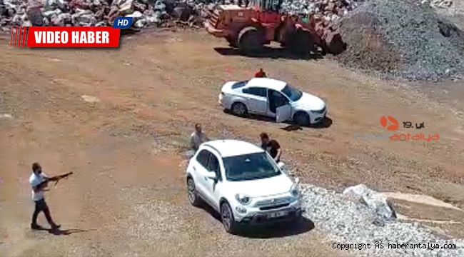 Avukatlara pompalı tüfekle saldırdılar