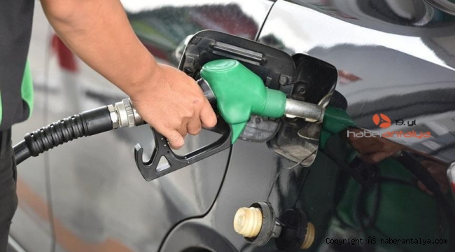 Benzin ve motorinde büyük zam beklentisi