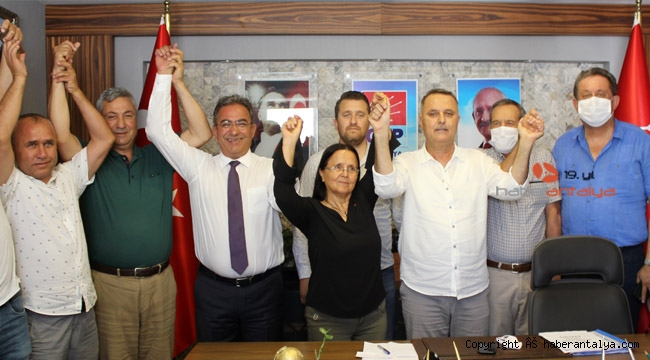 DSP'den istifa edip CHP'ye geçtiler