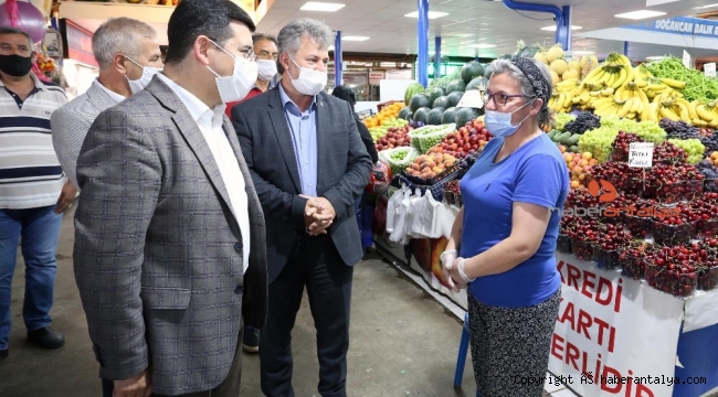 "Her daim esnafın yanında duracağız"