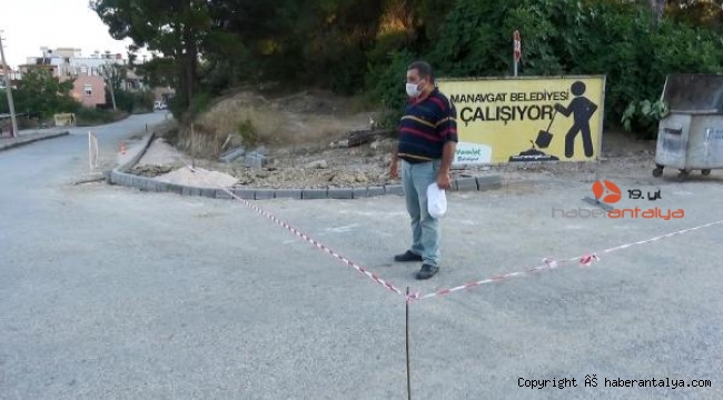 Kaldırım çalışmasına itiraz ederken, yolun yarısının arsadan geçtiğini öğrendi