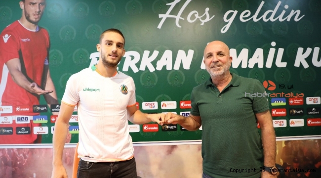 Alanyaspor, Berkan İsmail Kutlu ile sözleşme imzaladı