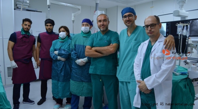 ALKÜ'de ilk periferik arter ameliyatı