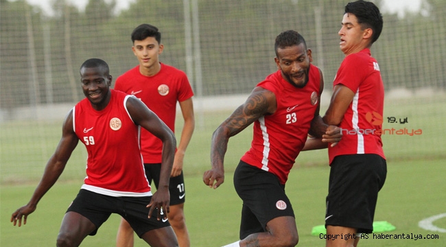 Antalyaspor'da hedef eksiklere rağmen rekor kırmak 