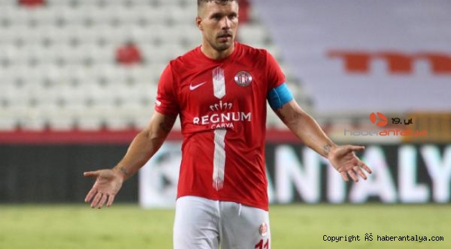 Antalyaspor'da sakat ve cezalı oyuncular can sıkıyor