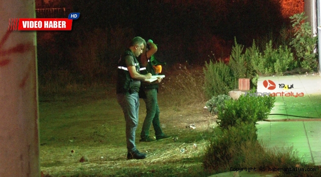 Babası kumar borcunu ödemeyi reddedince dehşet saçtı !