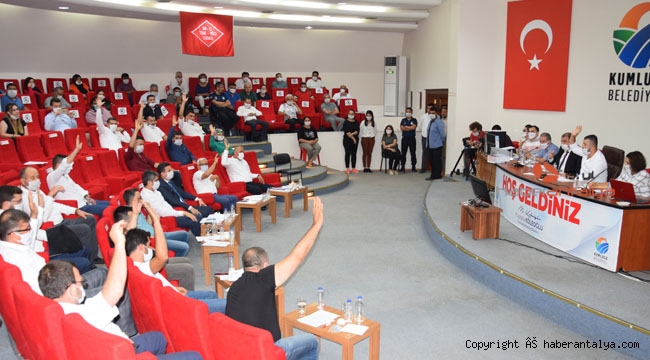 Faaliyet raporu 5 oyla kabul edildi