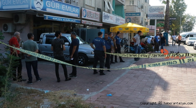 Hızını alamadı, polis merkezi önünde av tüfeğiyle saldırdı !