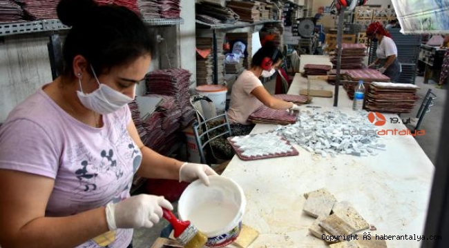 Kadınların ellerinde hayat buldular, 1 milyon dolara satıldılar 