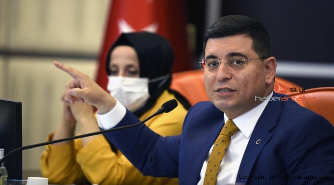 Kepez'e hizmet edenlerin isimleri caddelerde yaşayacak
